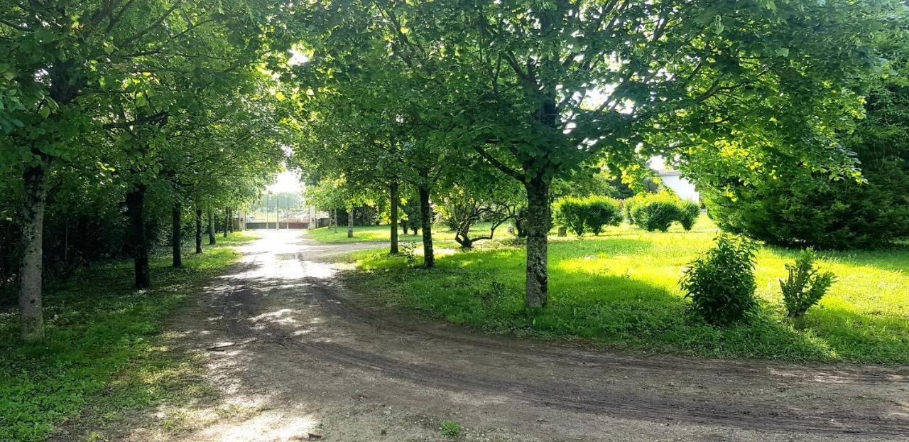 La Revetizon Bed & Breakfast Siecq Dış mekan fotoğraf